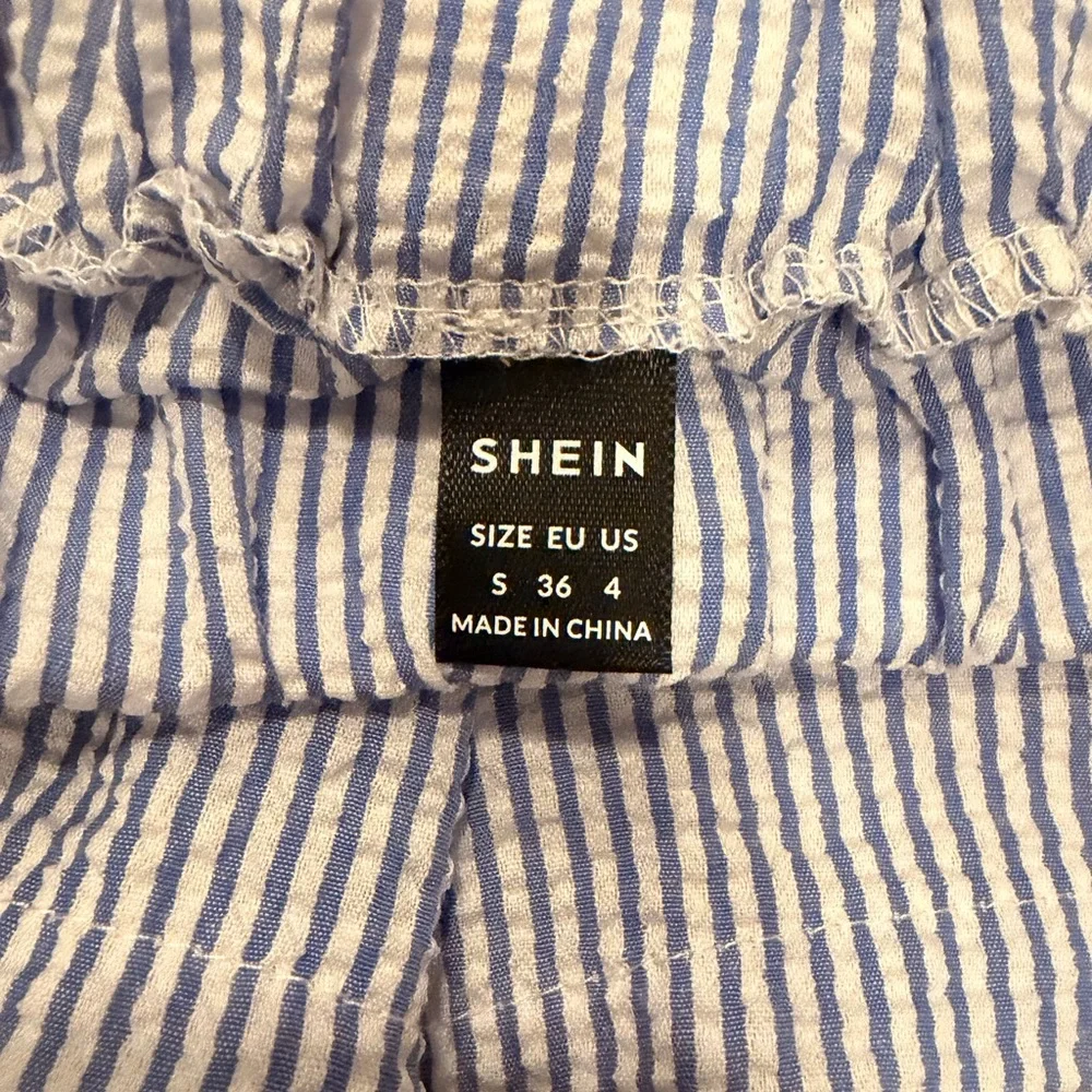 SHEIN Blue and White Striped Women's Pajama Shorts - Picture 3 of 3